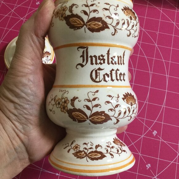 Vintage Instant Coffee canister 8" tall to the top the lid the jar has crazing - Picture 6 of 7